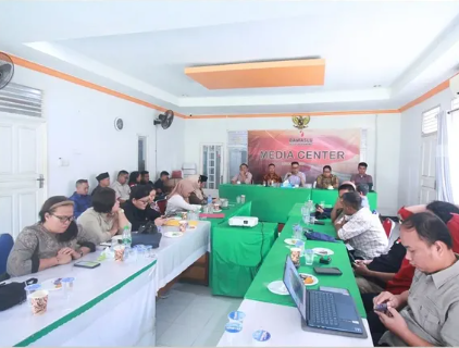 Bawaslu Kalbar Gelar Rapat Evaluasi Penyusunan Laporan Kelembagaan Pasca Pemilihan 2024