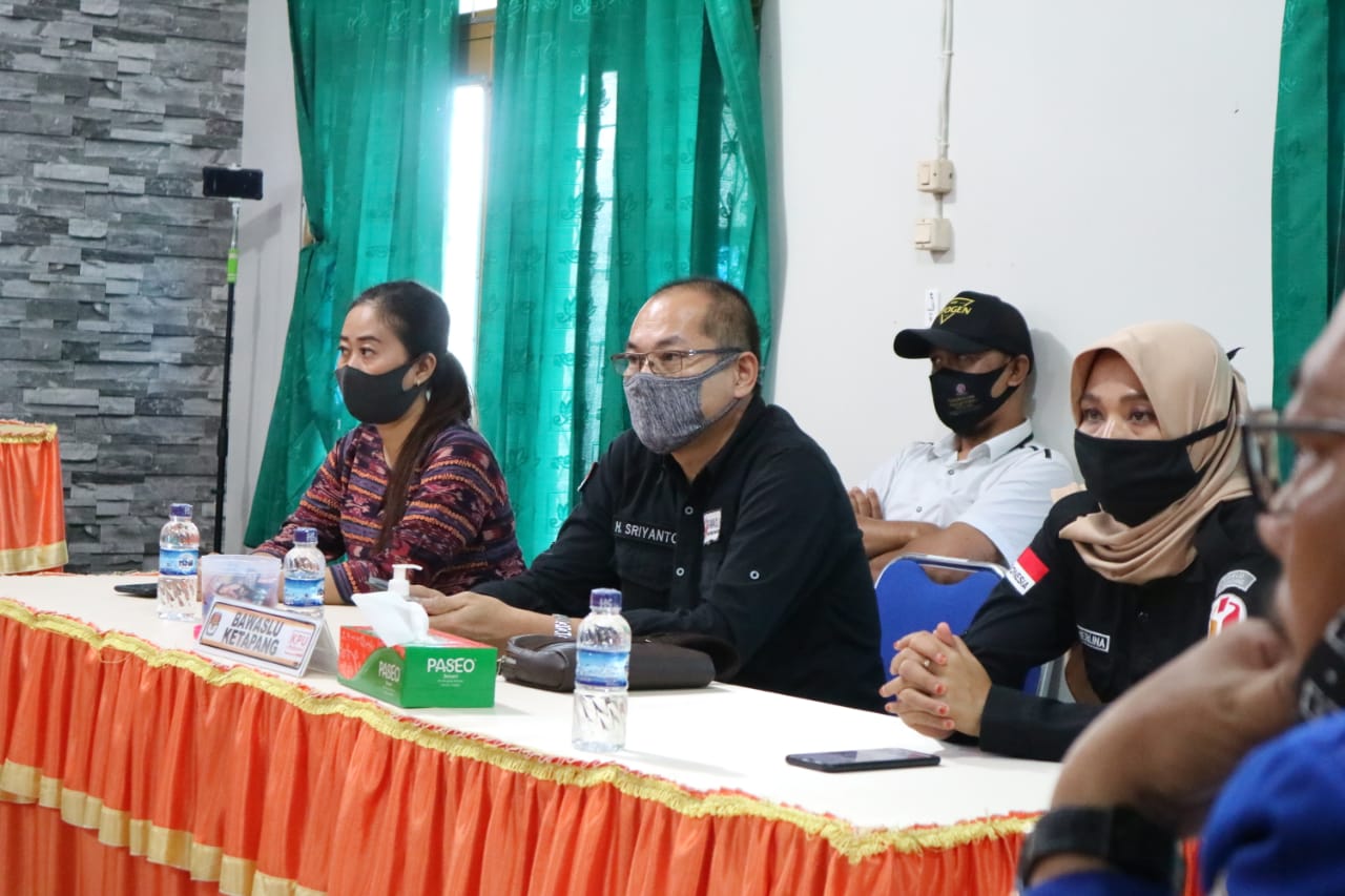 Bawaslu Awasi Pendaftaran Bakal Pasangan Calon