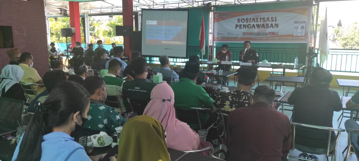 Bawaslu Kalbar Hadiri Sosialisasi Pengawasan yang Digelar Bawaslu Kab. Sanggau
