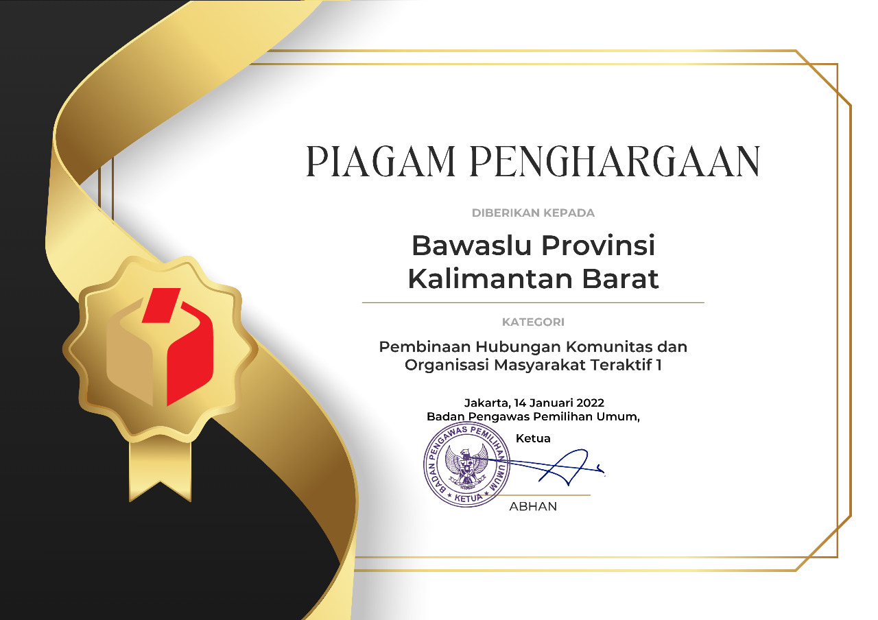 BAWASLU KALBAR KEMBALI MERAIH PENGHARGAAN