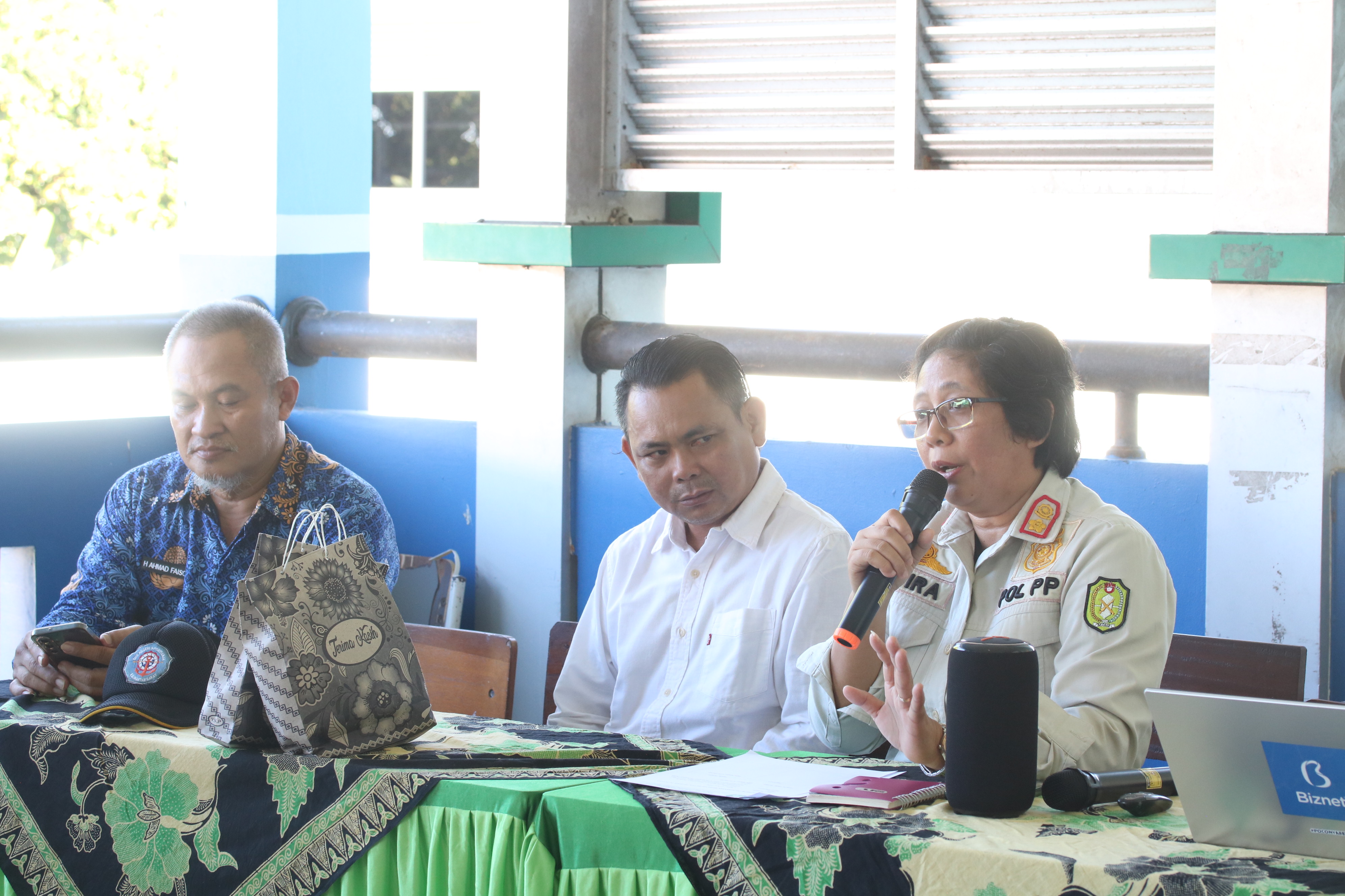 Perwakilan Satpol PP saat memberikan sosialisasi