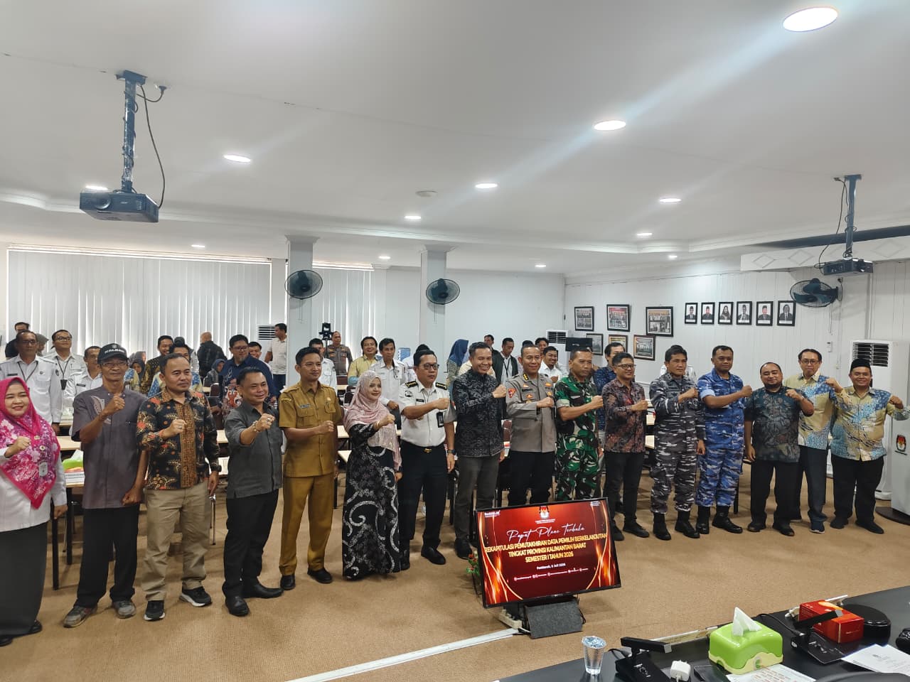 Rapat Pleno Terbuka : Rekapitulasi PDPB Tingkat Provinsi Kalimantan Barat Semester I Tahun 2026