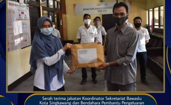 Serah Terima Jabatan Koordinator Sekretariat Bawaslu Kota Singkawang