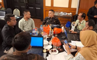 Bawaslu Kalbar dan Bawaslu Melawi mengikuti Rapat Koordinasi Nasional Penyusunan dan Review Keterangan Tertulis pada Perkara Perselisihan Hasil Pemilihan (PHP) di Mahkamah Konstitusi tahun 2024