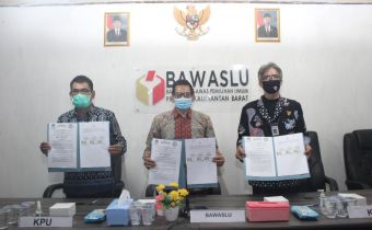 BAWASLU KPU DAN KPID TANDATANGANI NOTA KESEPAHAMAN