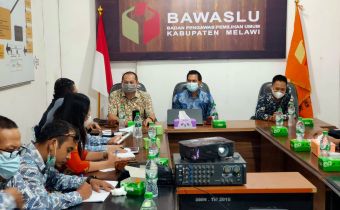KORDIV PENYELESAIAN SENGKETA BAWASLU SE-KALIMANTAN BARAT MELAKSANAKAN EVALUASI DAN RAPAT KERJA PENYUSUNAN PROGRAM KERJA DIVISI PENYELESAIAN SENGKETA DI NANGA PINOH