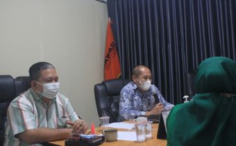 HADIRKAN JAJARAN PARTAI POLITIK TINGKAT PROVINSI BAWASLU KALBAR GELAR SOSIALISASI SIPS