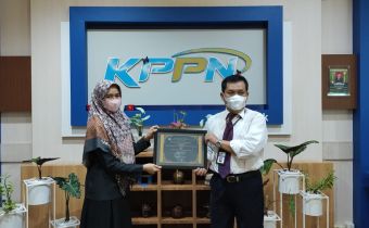 Bawaslu Provinsi Kalimantan Barat Raih 2 Penghargaan Sekaligus Dari KPPN Pontianak