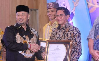Jaga eksistensi, Bawaslu Kalbar kembali raih penghargaan Informatif selama lima tahun berturut-turut.
