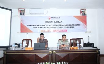 BAWASLU PROVINSI KALIMANTAN BARAT INGATAN KEPALA DESA KARENA SANGAT RAWAN LAKUKAN PIDANA PEMILU