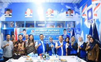 foto bersama Bawaslu Kalbar dan DPW PAN KalBar